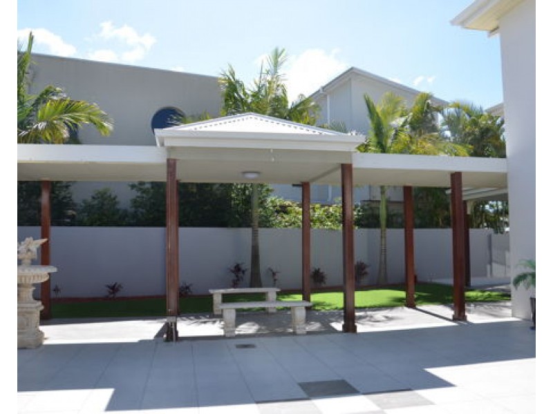 52 Buccaneer Way, Coomera Waters QLD 4209