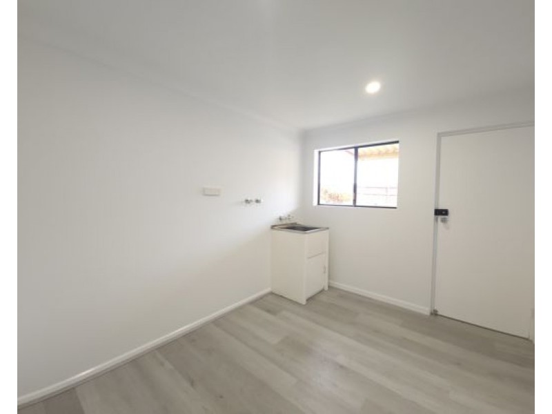 24 Orpheus Street, Robertson QLD 4109