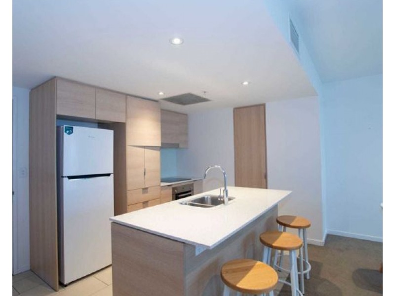 2304 2663 Gold Coast Highway, Broadbeach QLD 4218