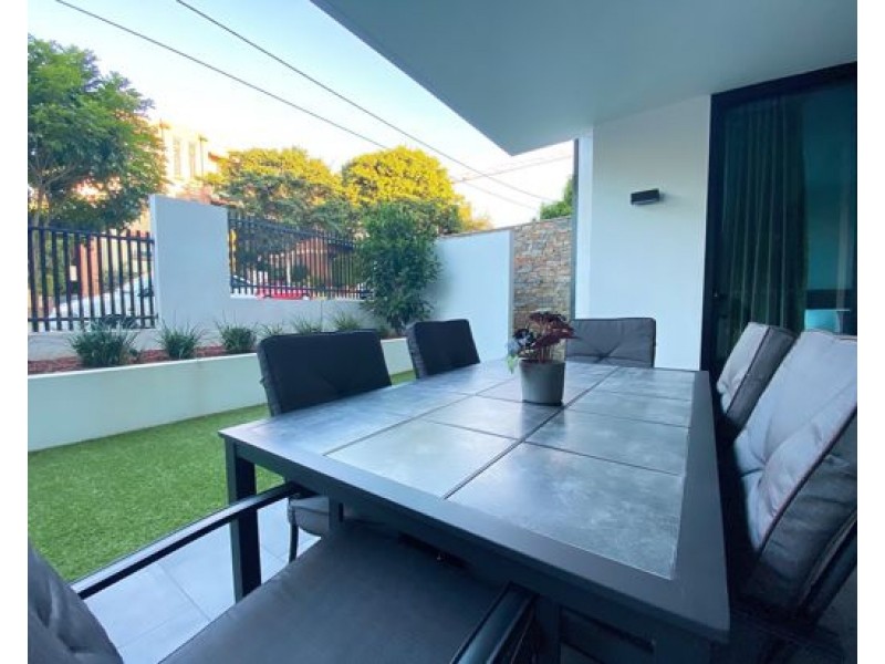 9 Lapraik St, Ascot QLD 4007