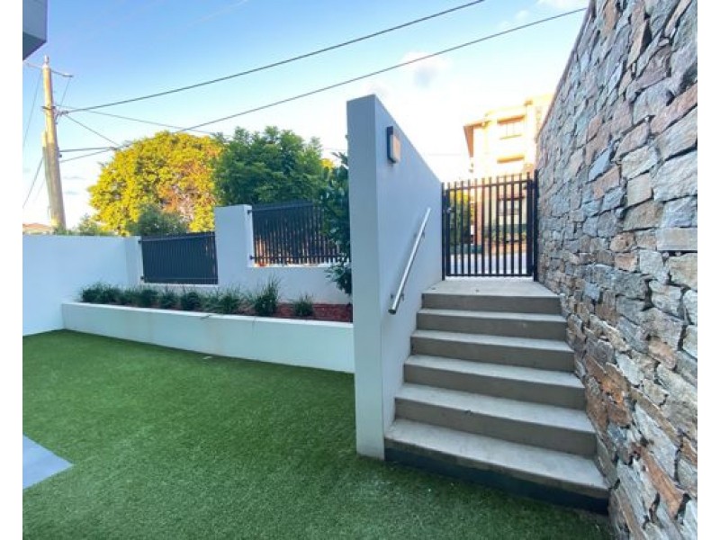 9 Lapraik St, Ascot QLD 4007