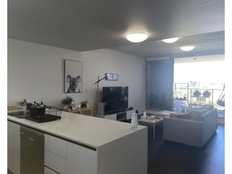 1600 42 Laver Drive, Robina QLD 4226