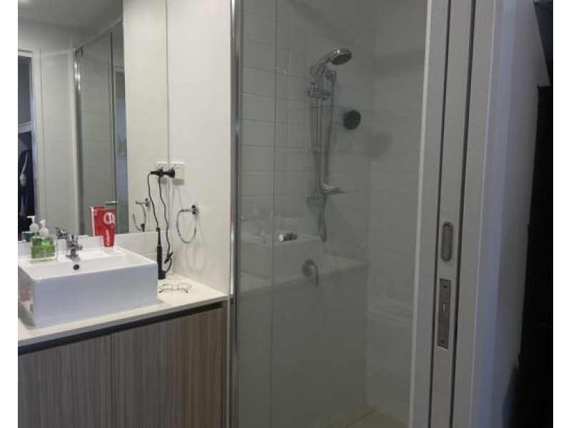 1600 42 Laver Drive, Robina QLD 4226