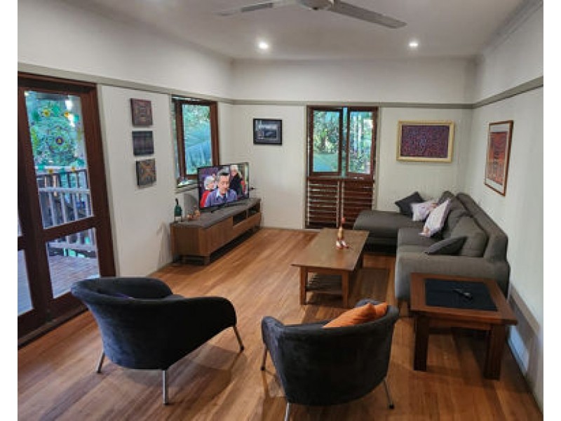 6-8 Nicholas Street, Clifton Beach QLD 4879