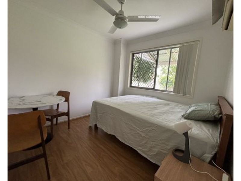 2/40 Old Logan Rd, Gailes QLD 4300