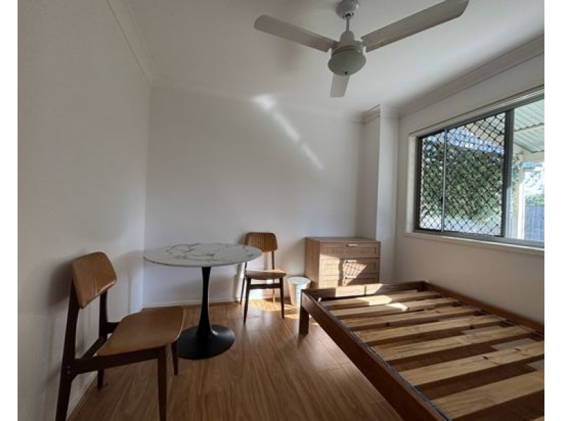 2/40 Old Logan Rd, Gailes QLD 4300