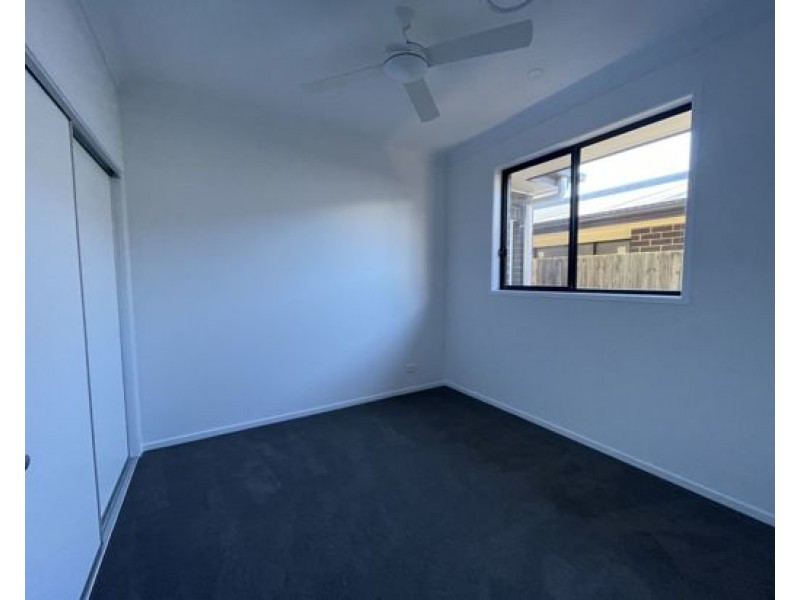 233 Barrams Rd, South Ripley QLD 4306