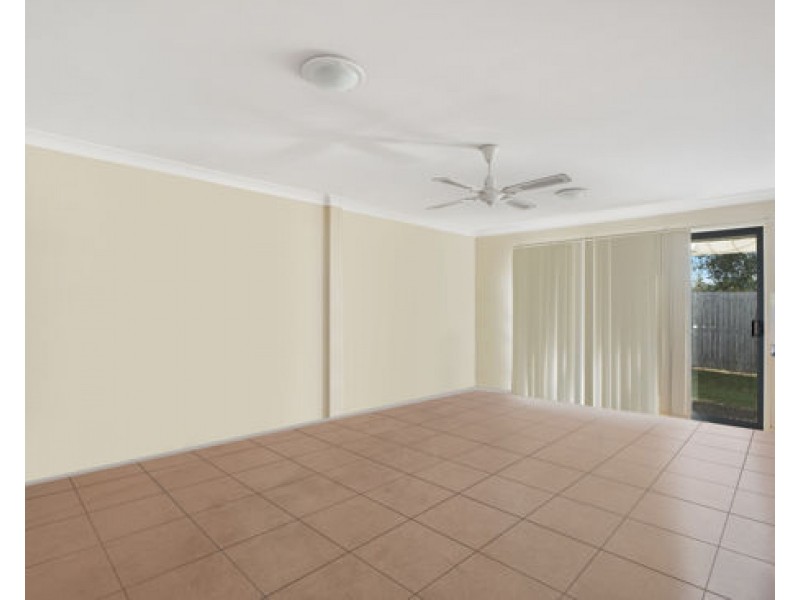 49/2 Studio Drive, Pacific Pines QLD 4211