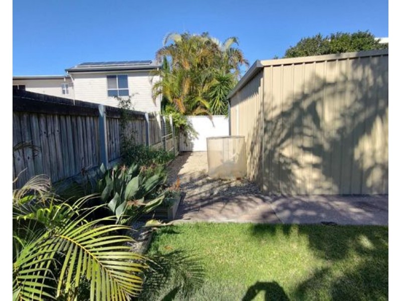 67 Jacaranda Avenue, Hollywell QLD 4216
