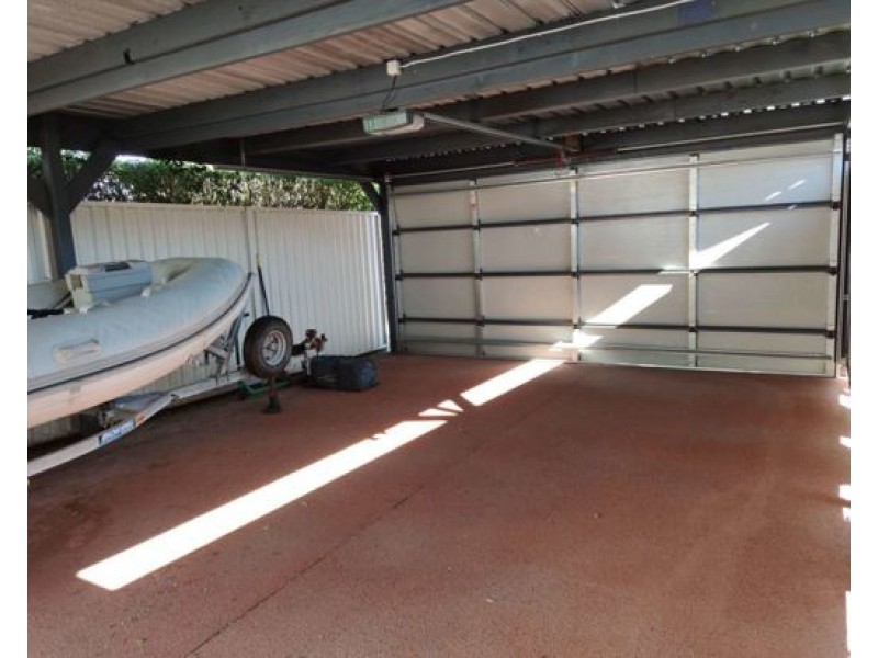 67 Jacaranda Avenue, Hollywell QLD 4216