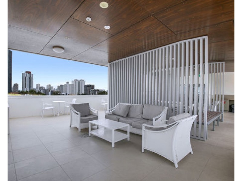 Unit 304, 11 Andrews Street, Southport QLD 4215