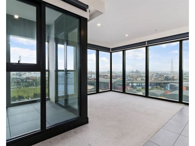 1105/8 Pearl river road, Docklands VIC 3008