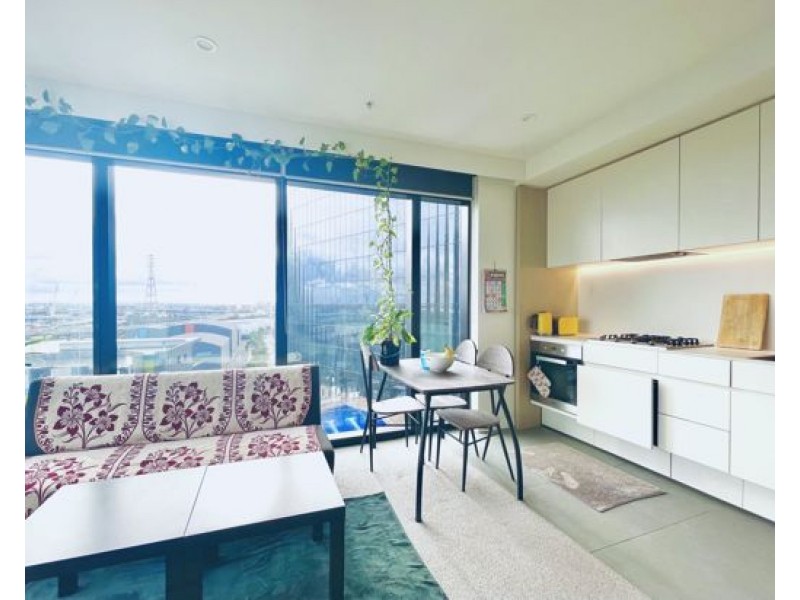 1105/8 Pearl river road, Docklands VIC 3008