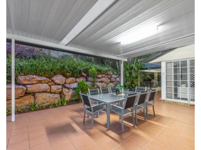 12 Calliandra Place, Sinnamon Park QLD 4073