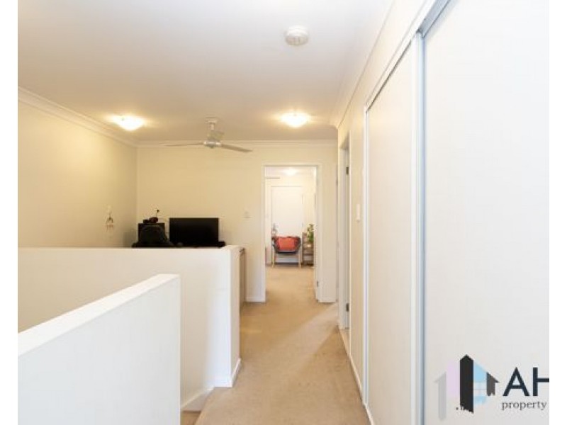 17/22 Yulia Street, Coombabah QLD 4216