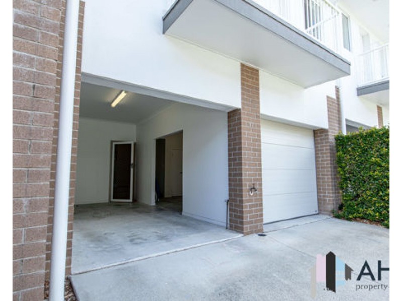 17/22 Yulia Street, Coombabah QLD 4216