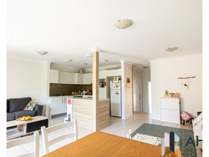 17/22 Yulia Street, Coombabah QLD 4216