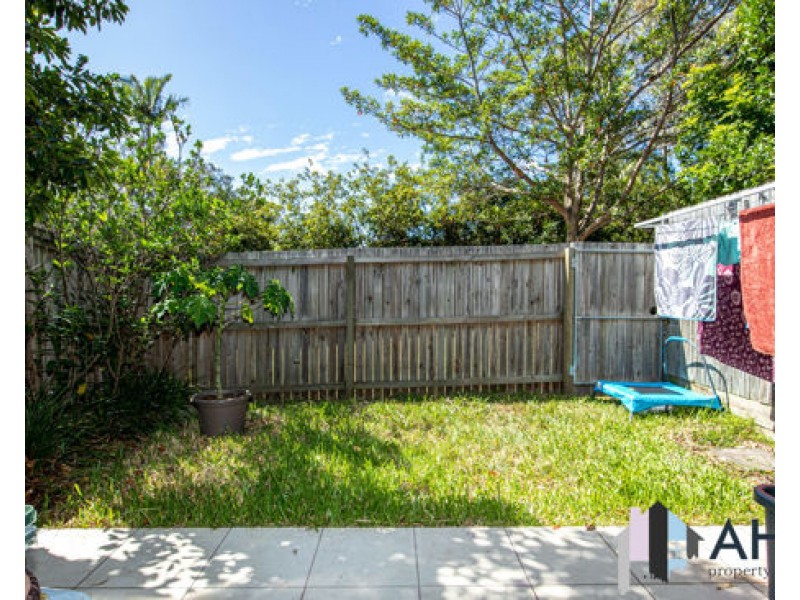 17/22 Yulia Street, Coombabah QLD 4216