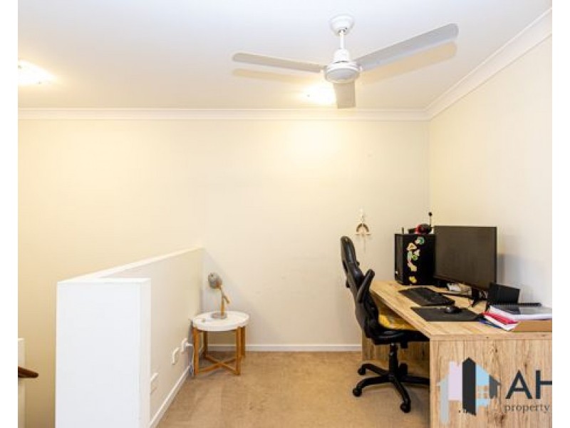 17/22 Yulia Street, Coombabah QLD 4216