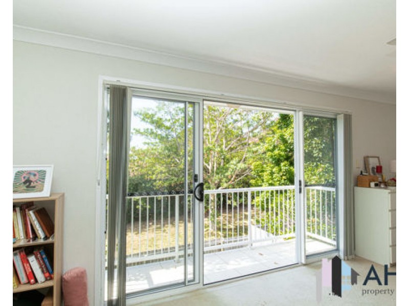 17/22 Yulia Street, Coombabah QLD 4216