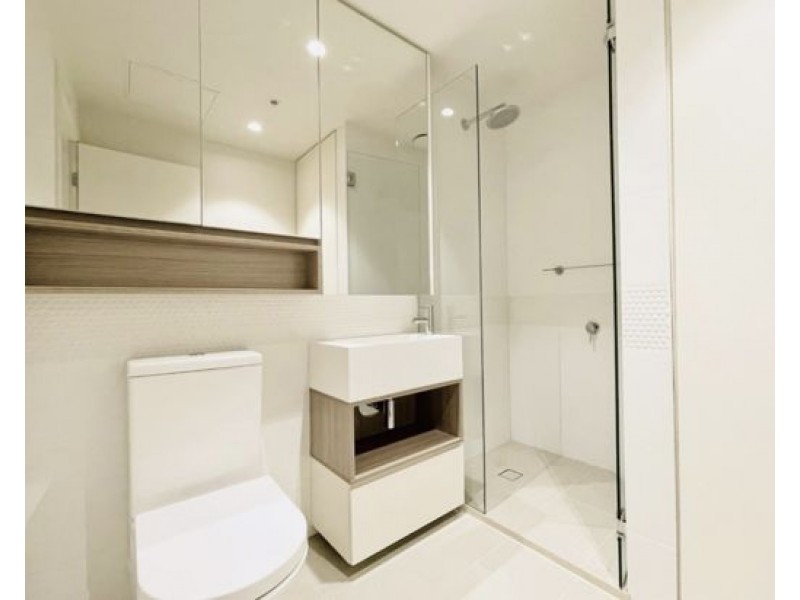 213/130 Dudley Street, West Melbourne VIC 3003