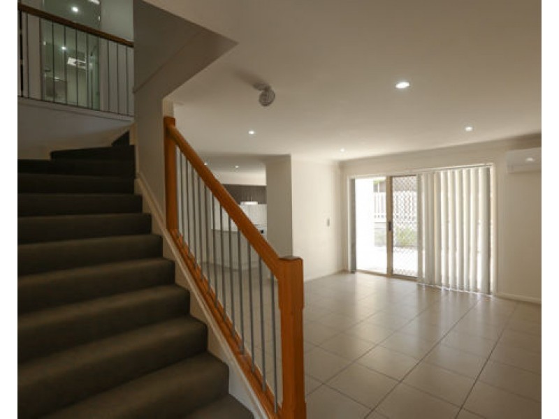 33 140 Endeavour Boulevard, North Lakes QLD 4509