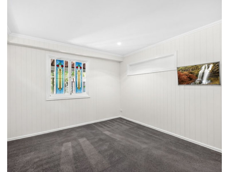 10 Crawford Rd, Chelmer QLD 4068