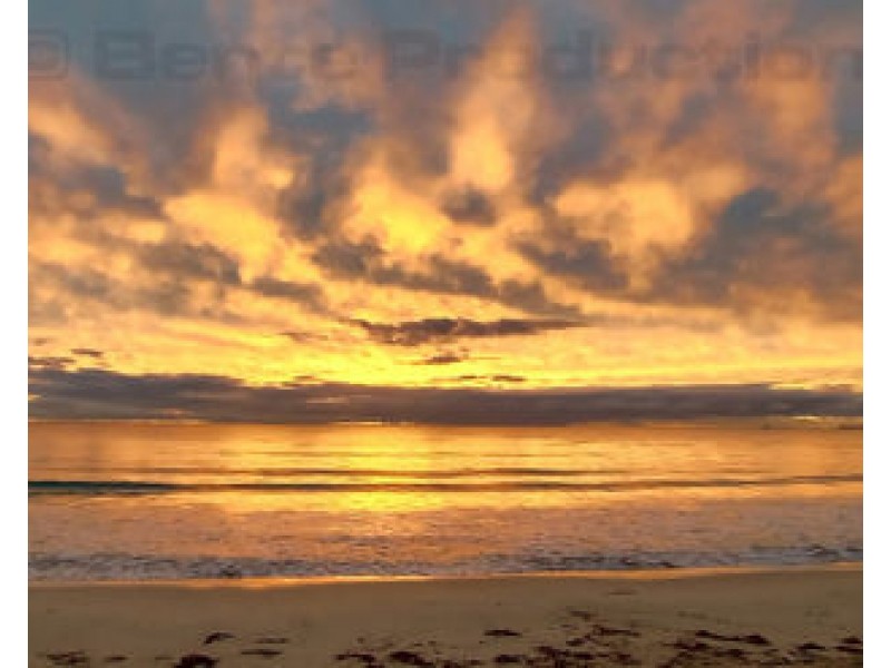 8 Julia Street, Waikiki WA 6169