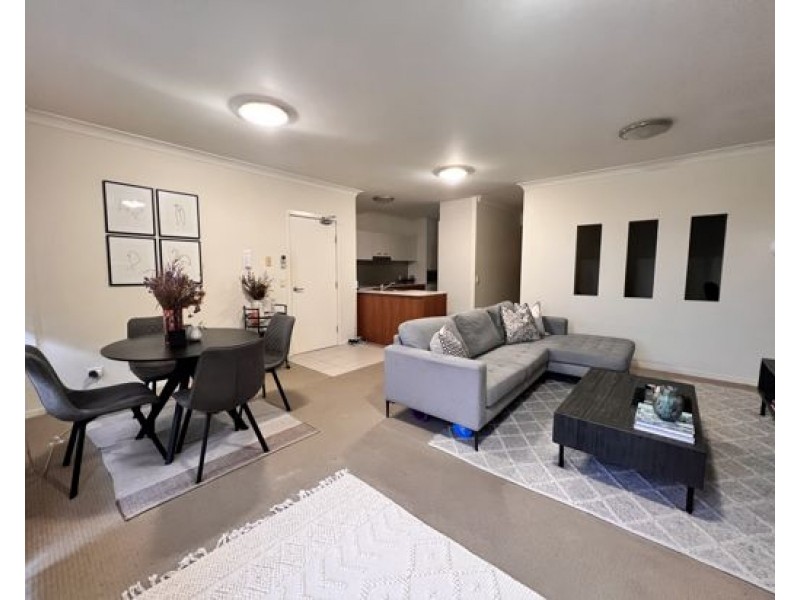 Unit 37/13-23 Bright Avenue, Labrador QLD 4215