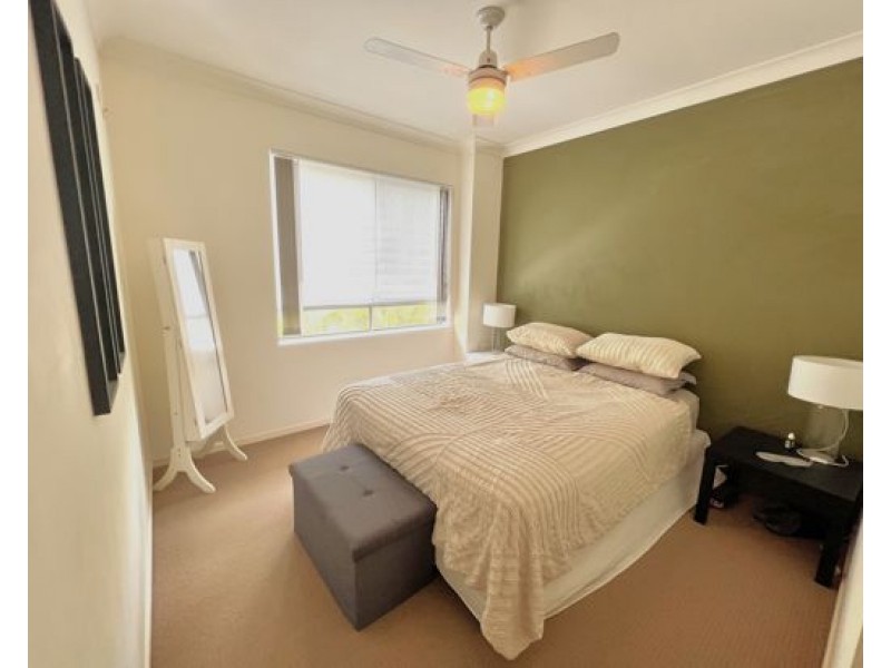 Unit 37/13-23 Bright Avenue, Labrador QLD 4215