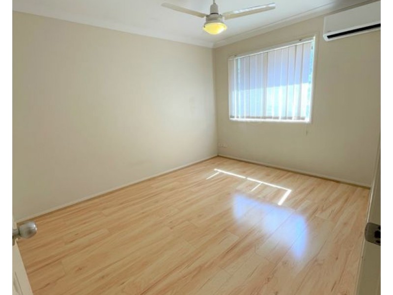 62 COORA ST, Wishart QLD 4122