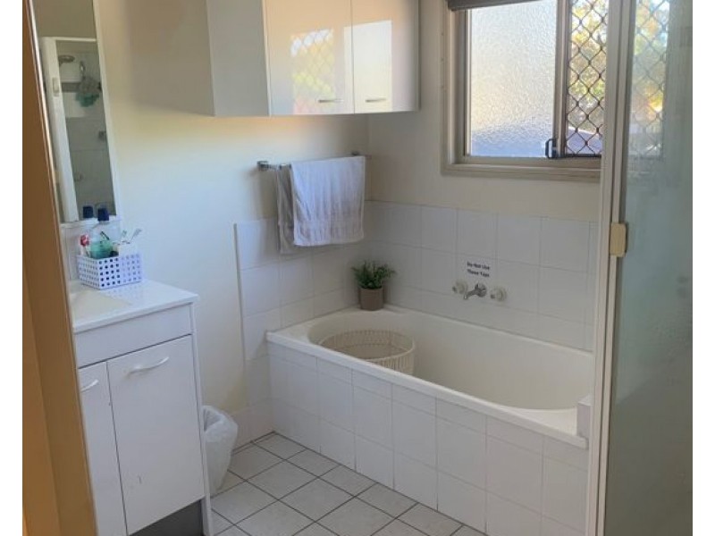 36 Serafina drive, Helensvale QLD 4212