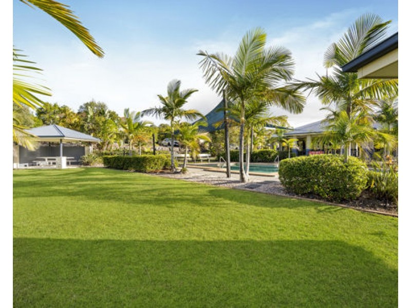 60/31 Archipelago Street, Pacific Pines QLD 4211