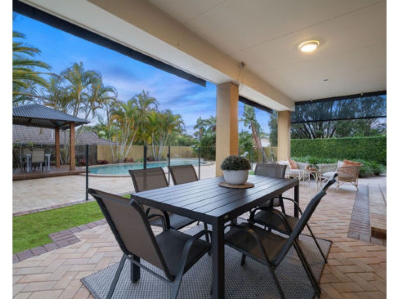 8 Fitzalan Circuit, Arundel QLD 4214