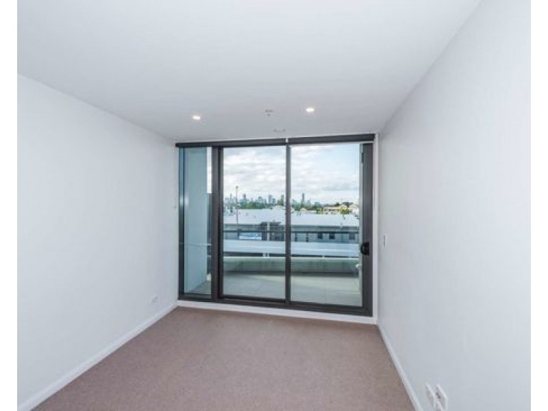 30303/300 Old Cleveland Road, Coorparoo QLD 4151