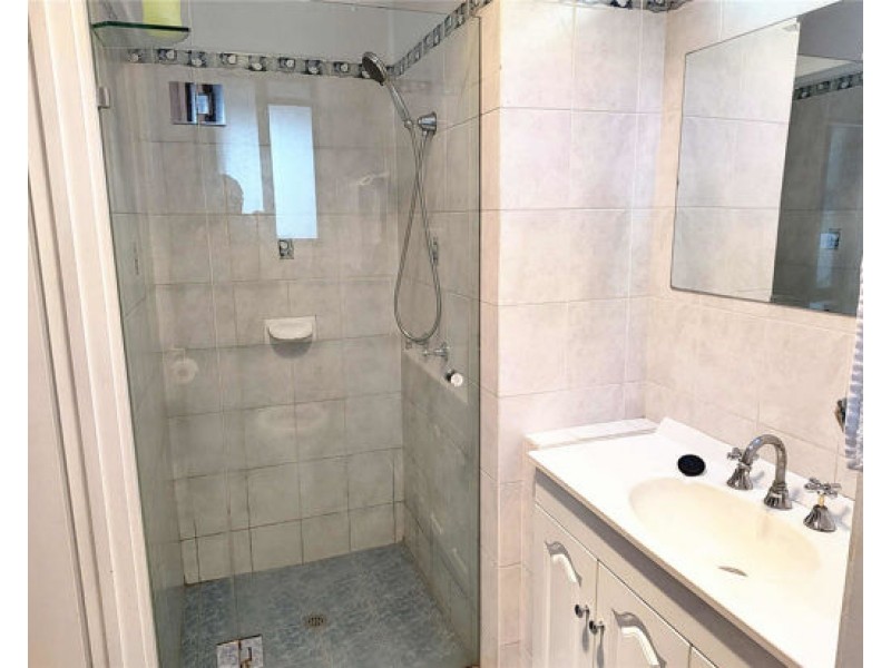 13 richards st, Loganlea QLD 4131