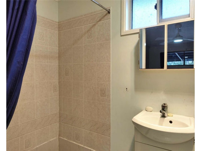13 richards st, Loganlea QLD 4131