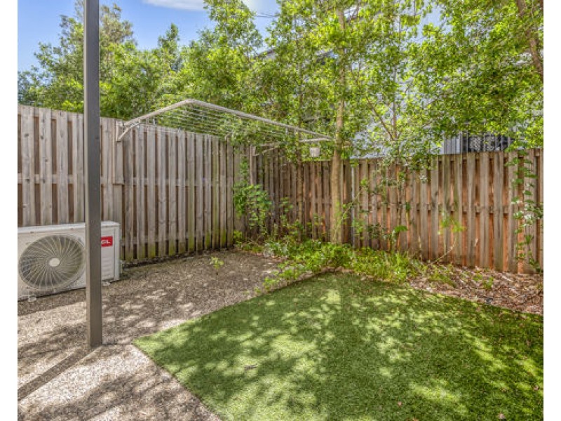 64/10 Radiant Steet, Taigum QLD 4018