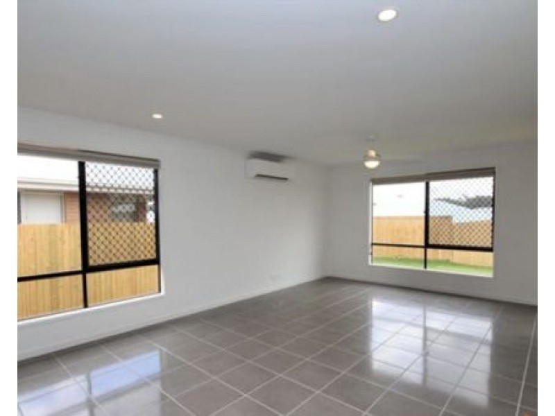 19 Venice Crescent, Redbank QLD 4301