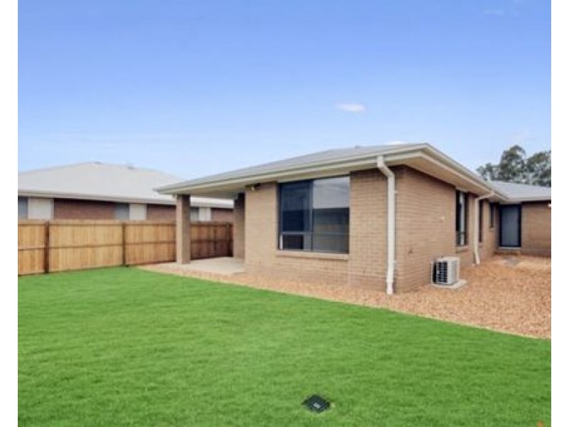 19 Venice Crescent, Redbank QLD 4301