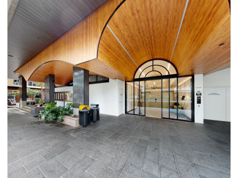 1106/19 Deshon Street, Woolloongabba QLD 4102