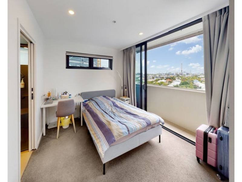 1106/19 Deshon Street, Woolloongabba QLD 4102