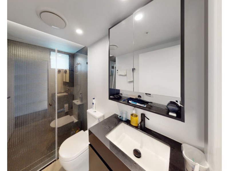 1106/19 Deshon Street, Woolloongabba QLD 4102