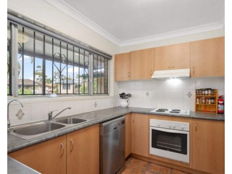 22 Nidalla St, Macgregor QLD 4109