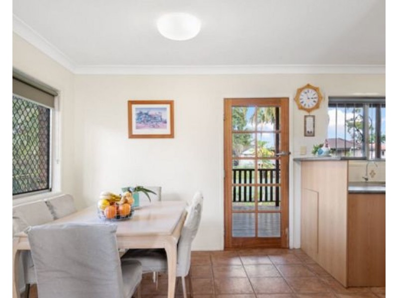22 Nidalla St, Macgregor QLD 4109