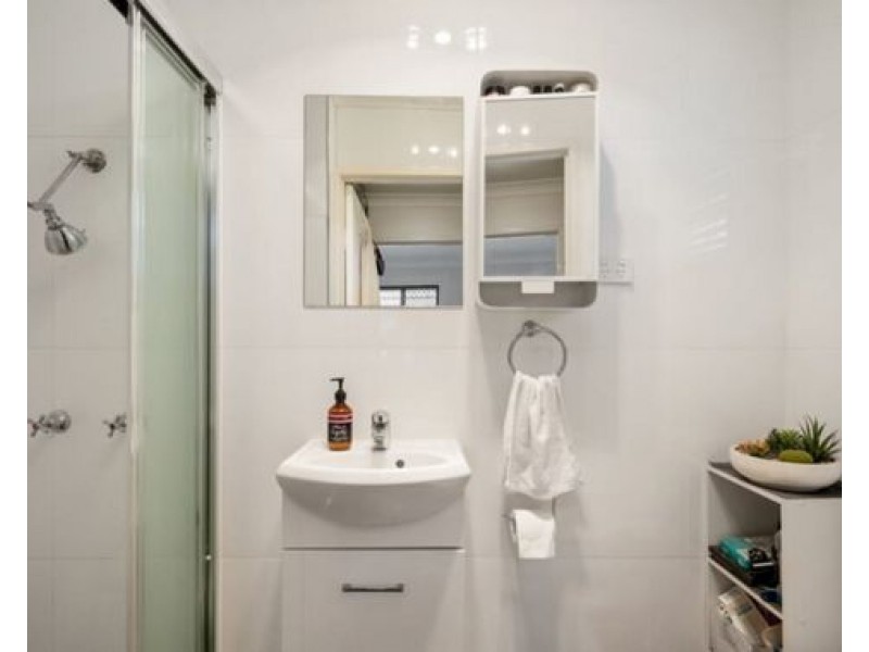 22 Nidalla St, Macgregor QLD 4109