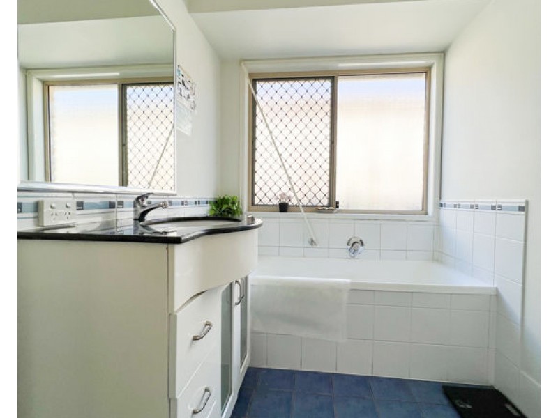 14 MONIVAE CIRCUIT, Eagleby QLD 4207
