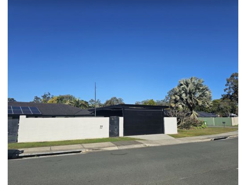 23 Parkes Drive, Helensvale QLD 4212