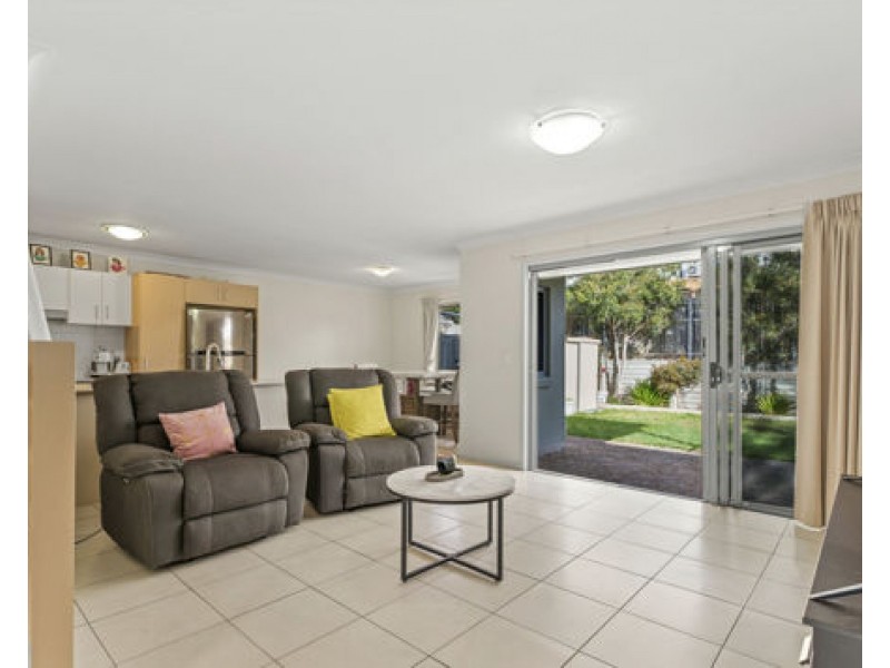 2 Diamantina Street, Calamvale QLD 4116
