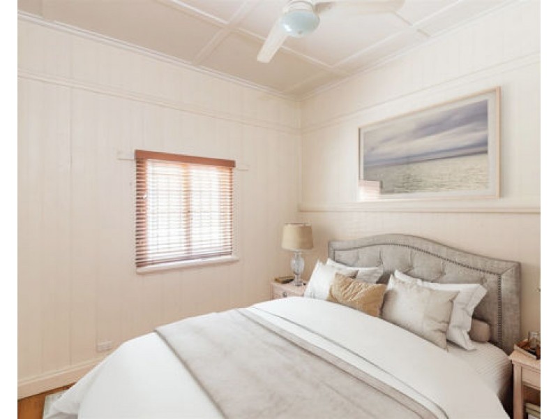 26 Clarendon Street, East Brisbane QLD 4169